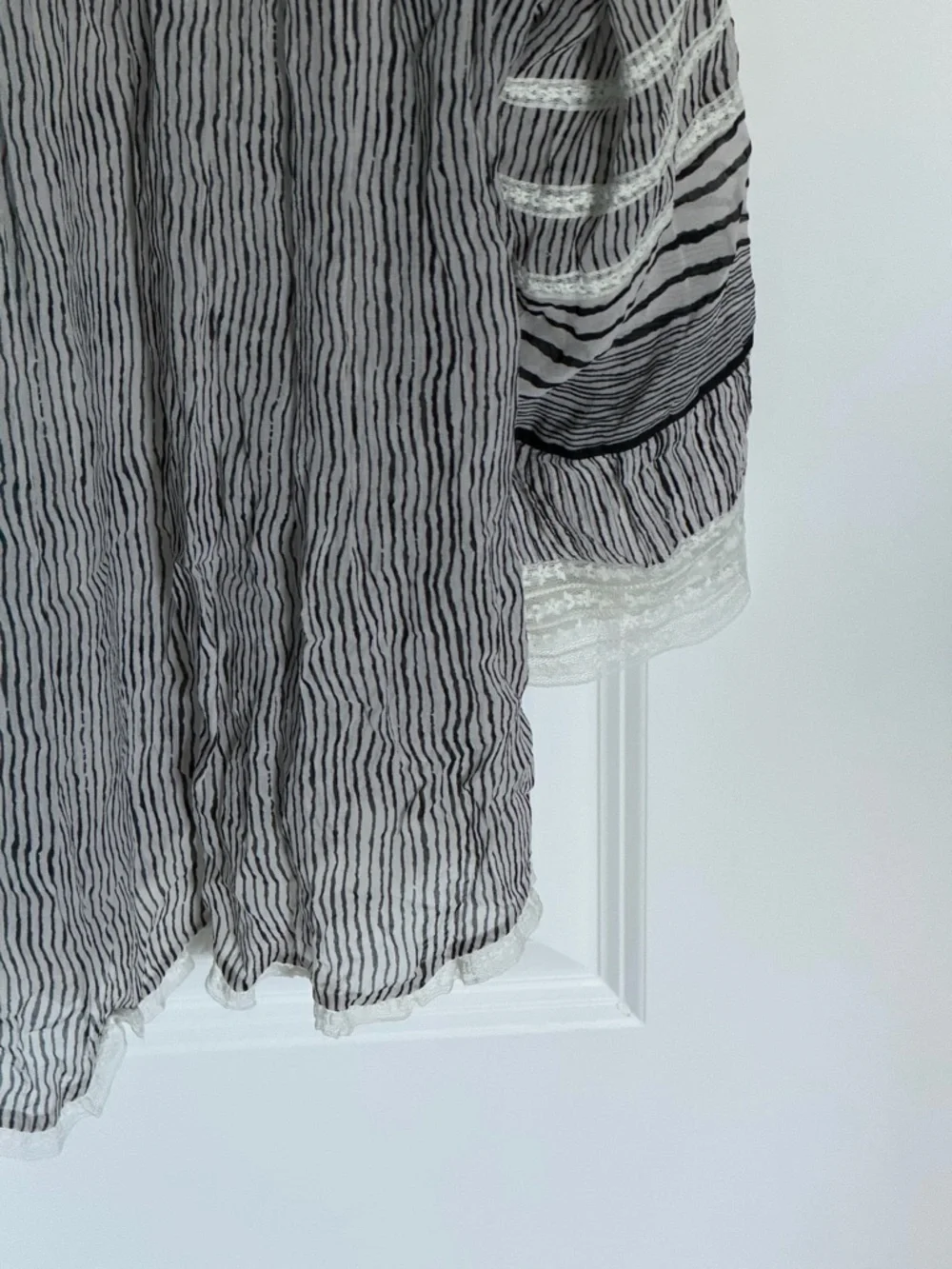Anthropologie Floreat Black Reina Pleated Lace Striped Blouse Large 39636
